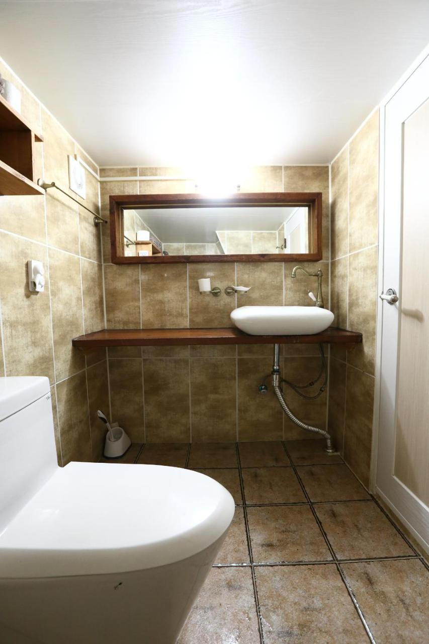 Yujung Guesthouse Jeonju Zewnętrze zdjęcie